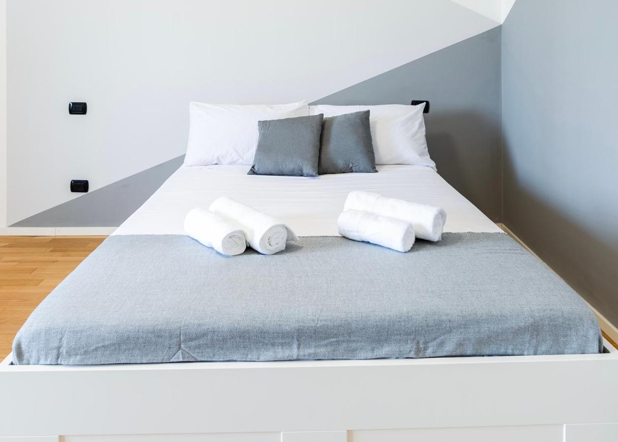 Milano -Duomo 13 Min, Netflix E Wi-Fi Apartment ภายนอก รูปภาพ