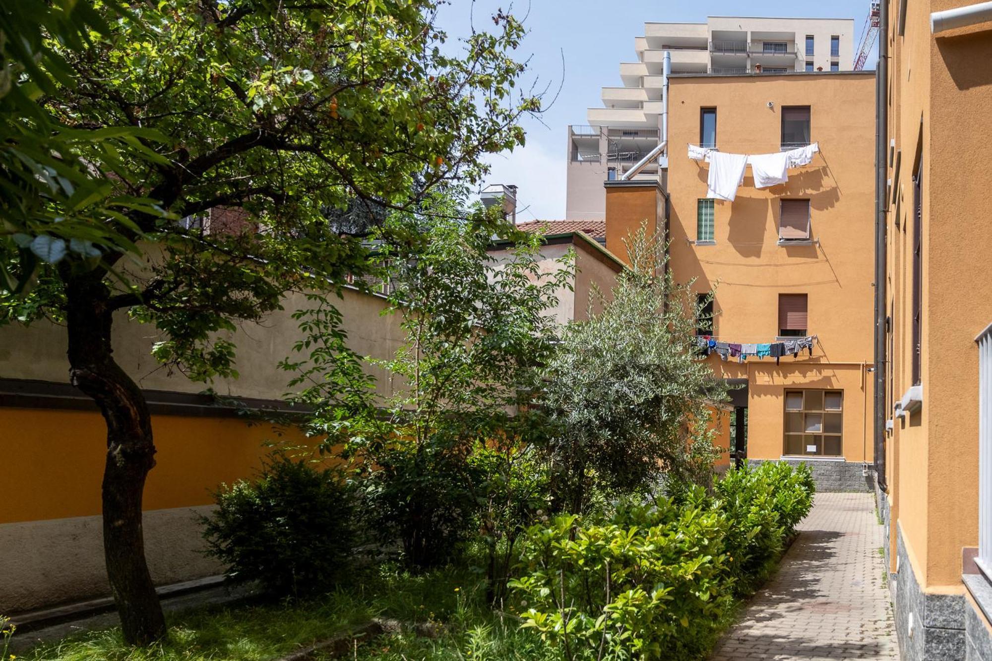 Milano -Duomo 13 Min, Netflix E Wi-Fi Apartment ภายนอก รูปภาพ